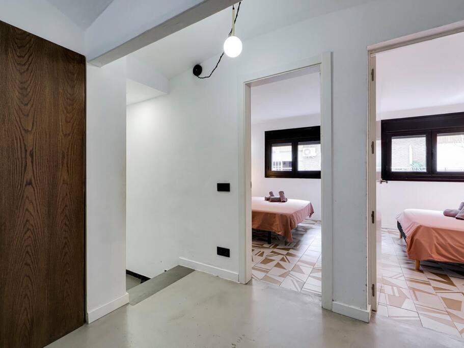 Casa Maria Townhouse- Terrace-4 Bedrooms لوسبيتاليت دي يوبريغات المظهر الخارجي الصورة