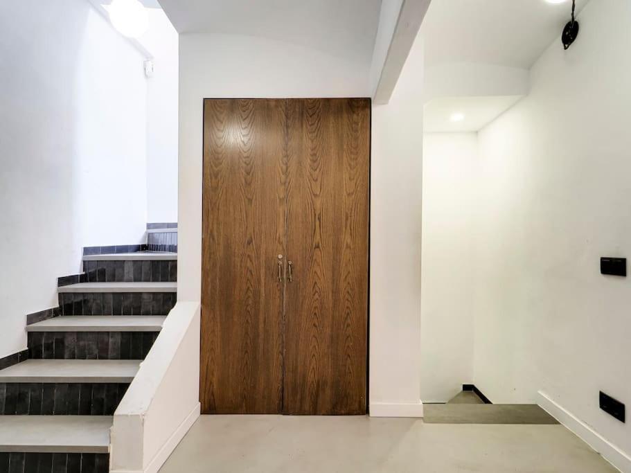 Casa Maria Townhouse- Terrace-4 Bedrooms لوسبيتاليت دي يوبريغات المظهر الخارجي الصورة