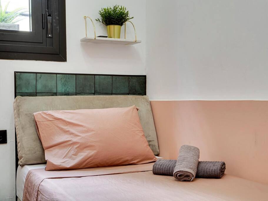 Casa Maria Townhouse- Terrace-4 Bedrooms لوسبيتاليت دي يوبريغات المظهر الخارجي الصورة