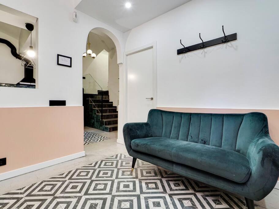 Casa Maria Townhouse- Terrace-4 Bedrooms لوسبيتاليت دي يوبريغات المظهر الخارجي الصورة