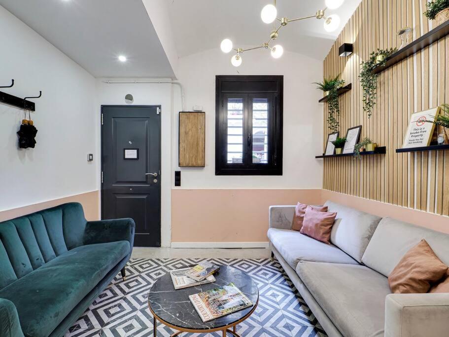 Casa Maria Townhouse- Terrace-4 Bedrooms لوسبيتاليت دي يوبريغات المظهر الخارجي الصورة